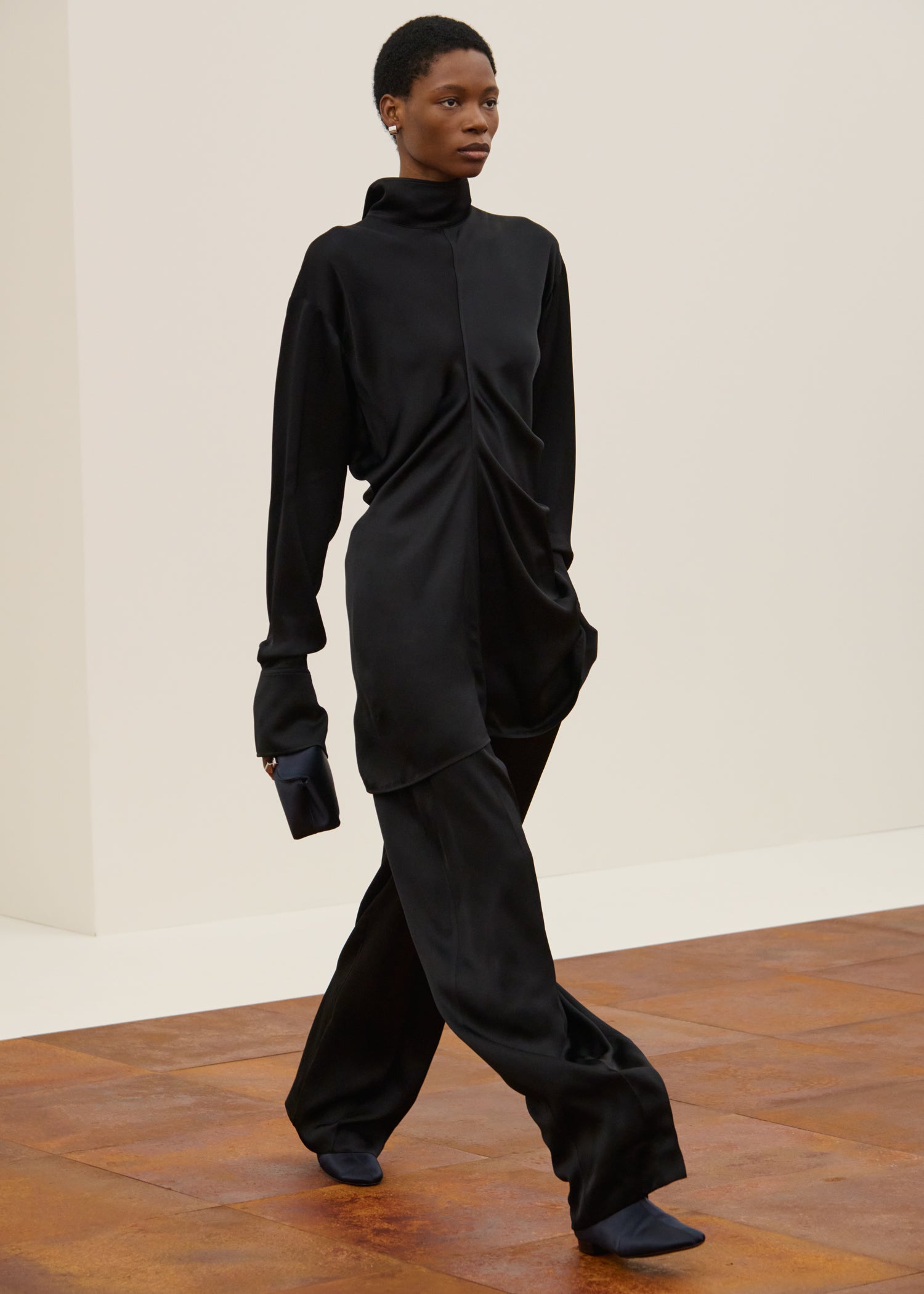 Fall Winter 2025 Runway Look 28