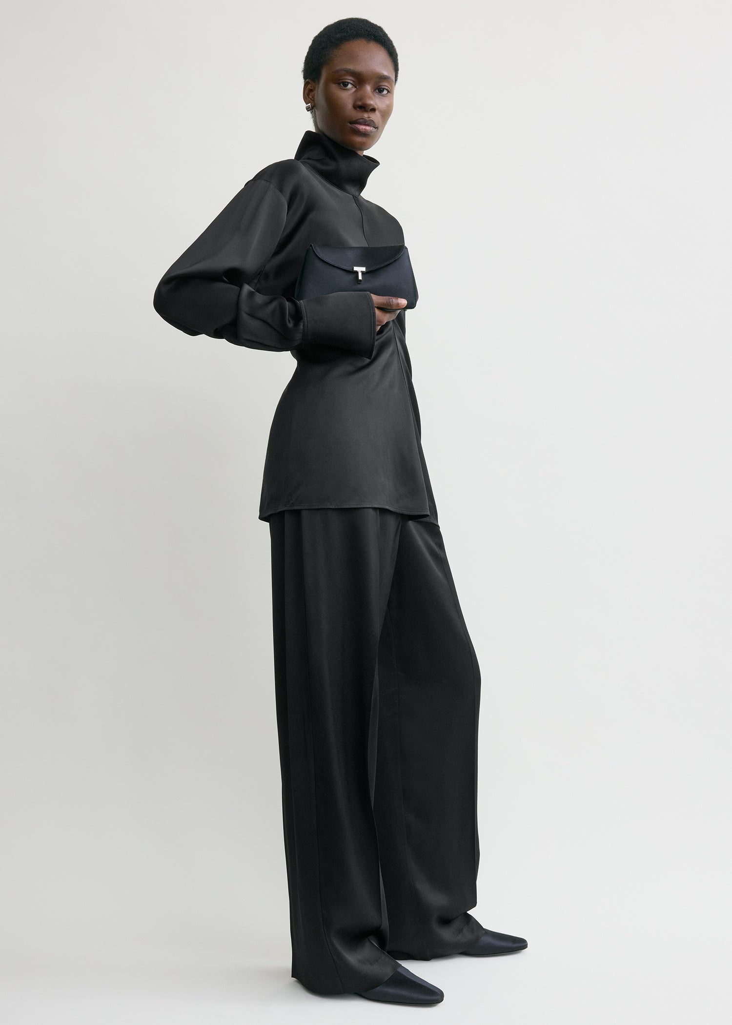 Mini T-lock satin clutch navy