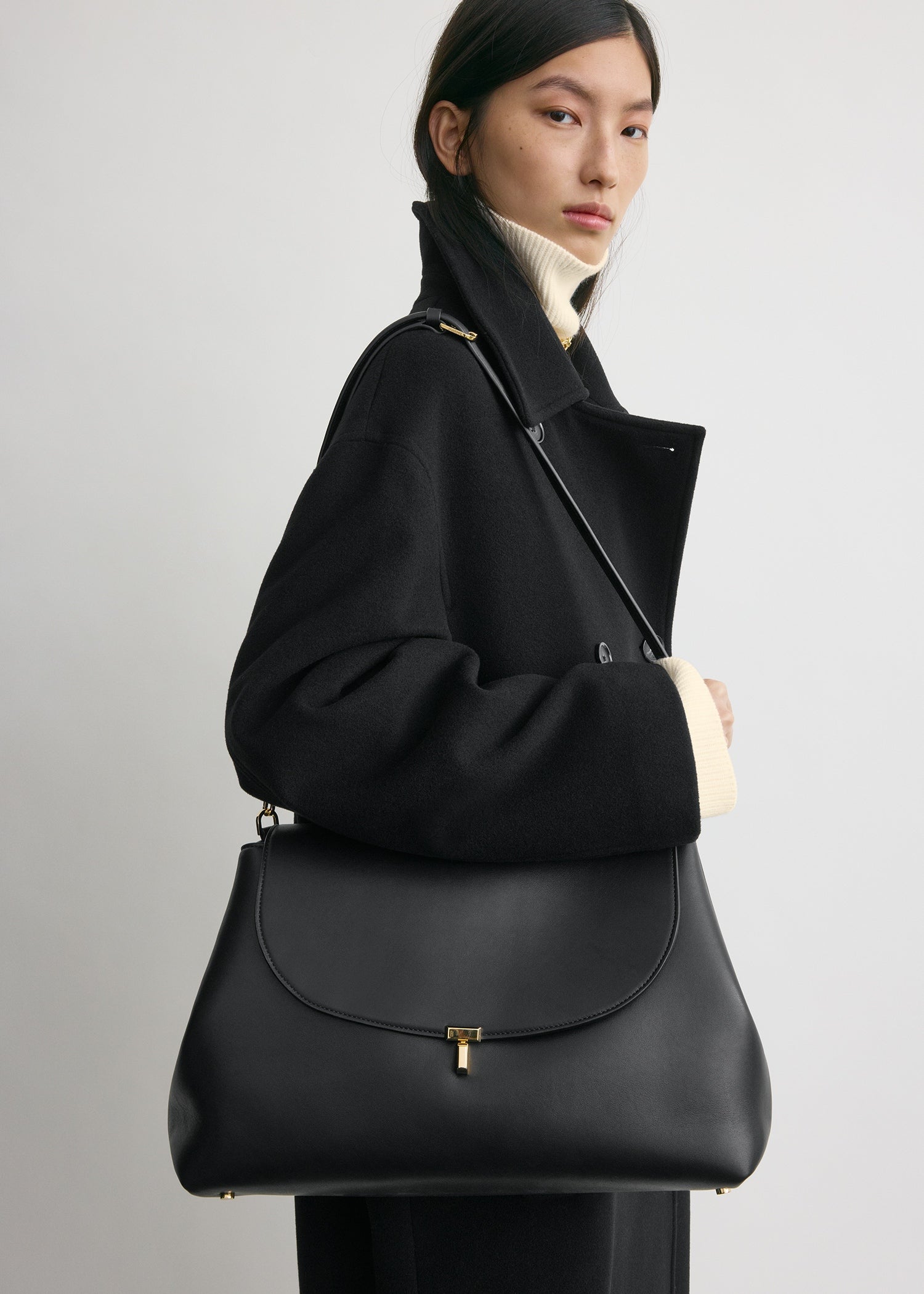 T-lock leather satchel black