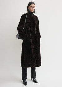 Soft shearling coat bark