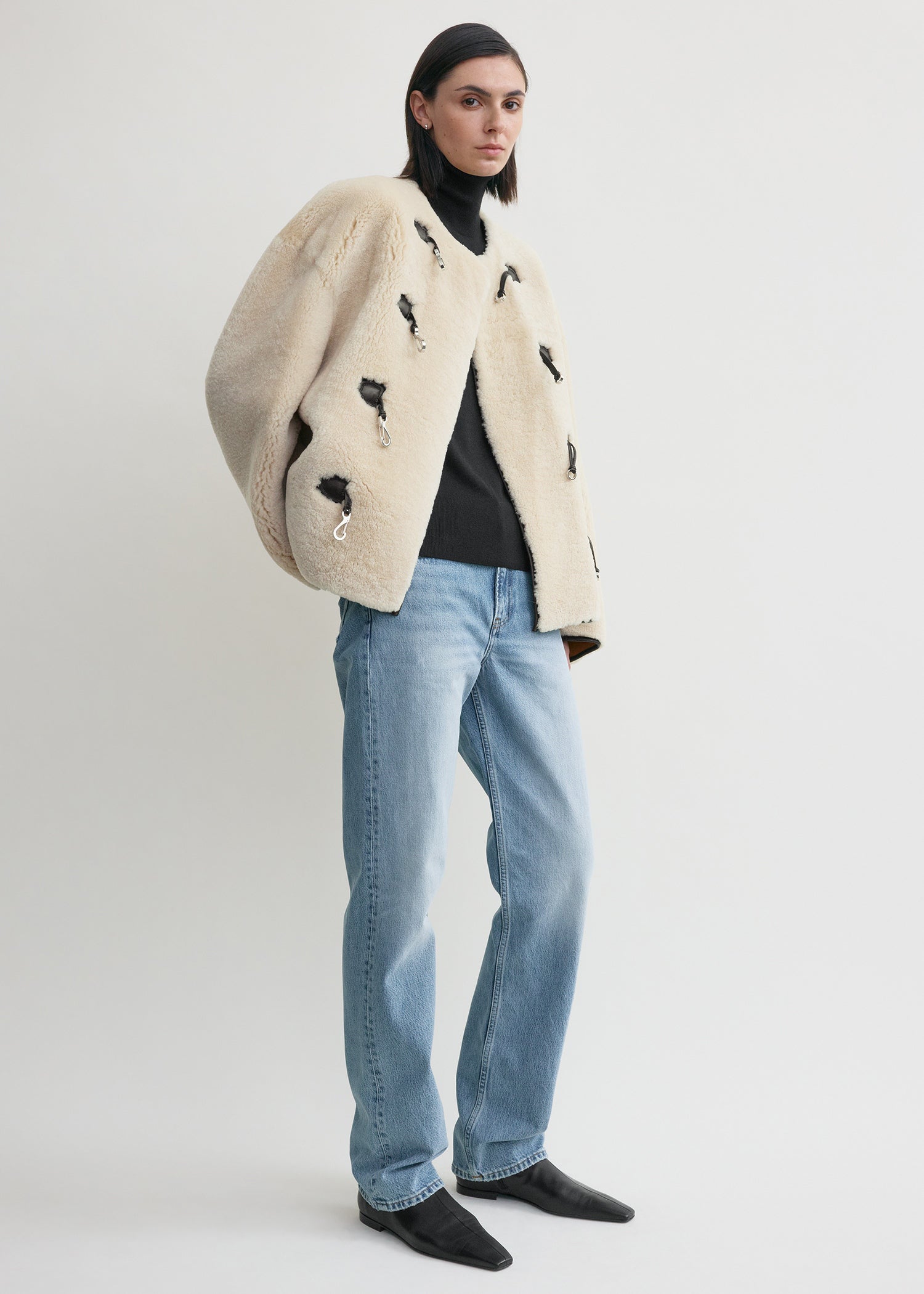 Teddy shearling clasp jacket off-white