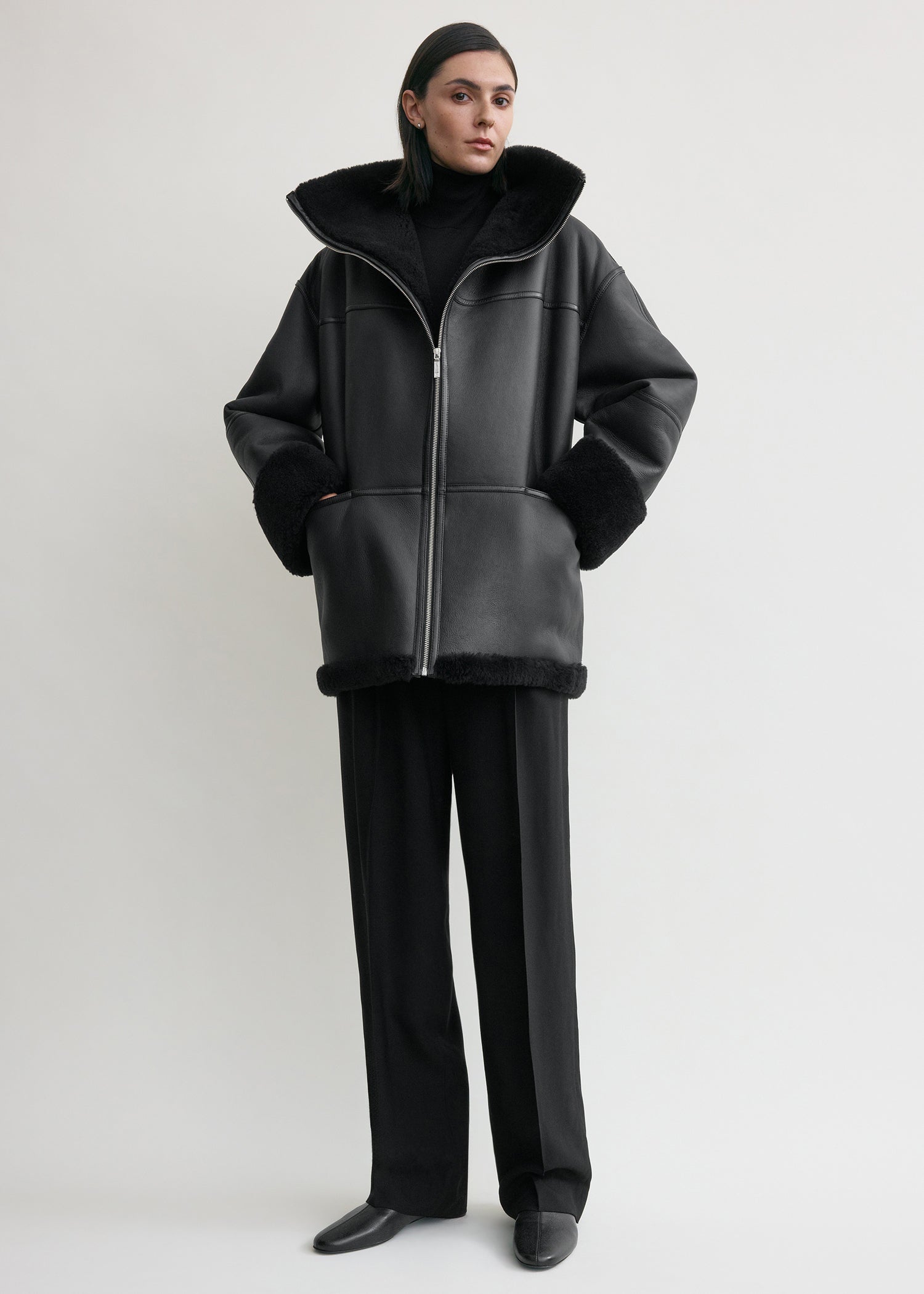 Signature shearling jacket black