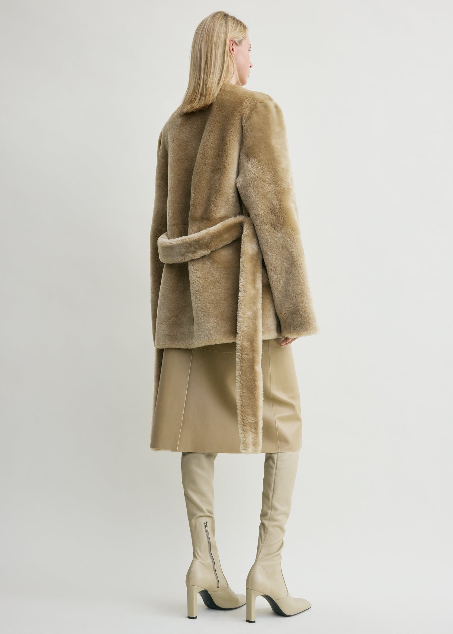 Plush shearling jacket rye