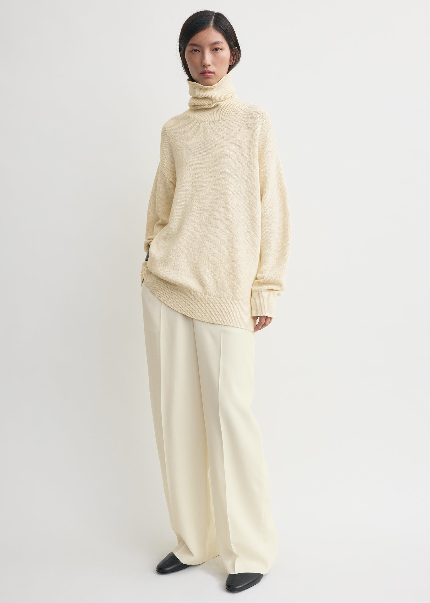 Longline turtleneck ecru