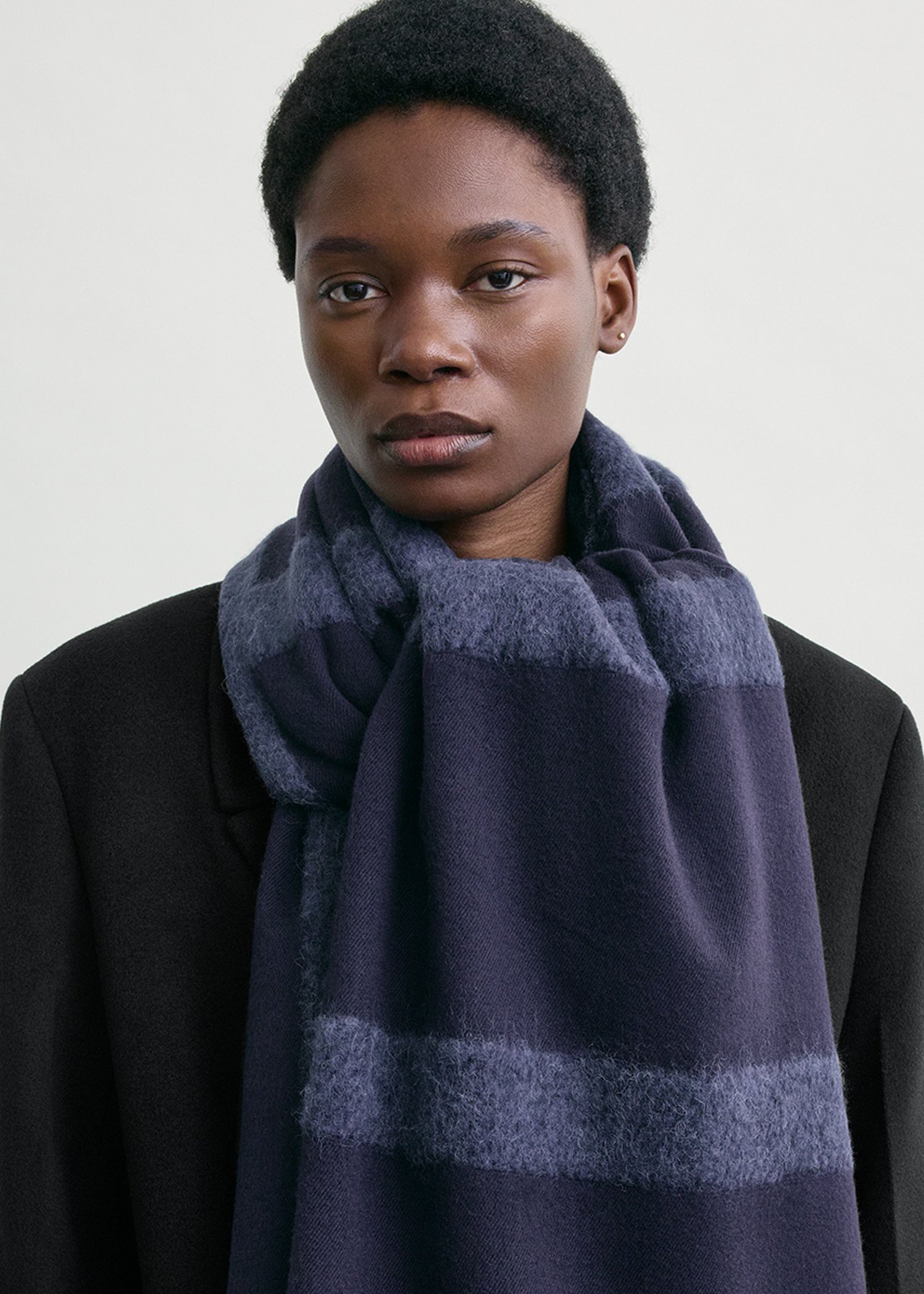 Monogram twill scarf navy