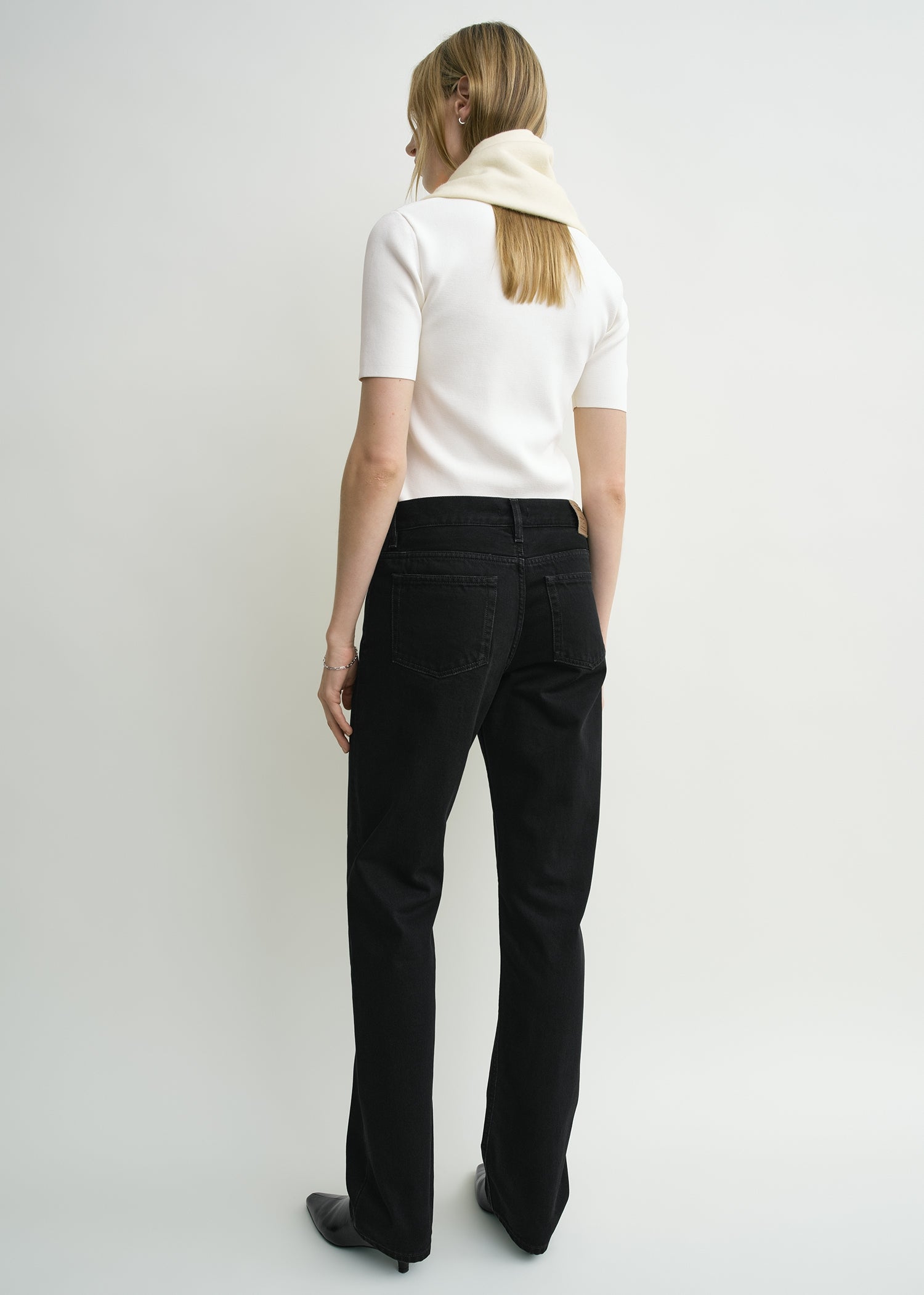 Low straight denim black