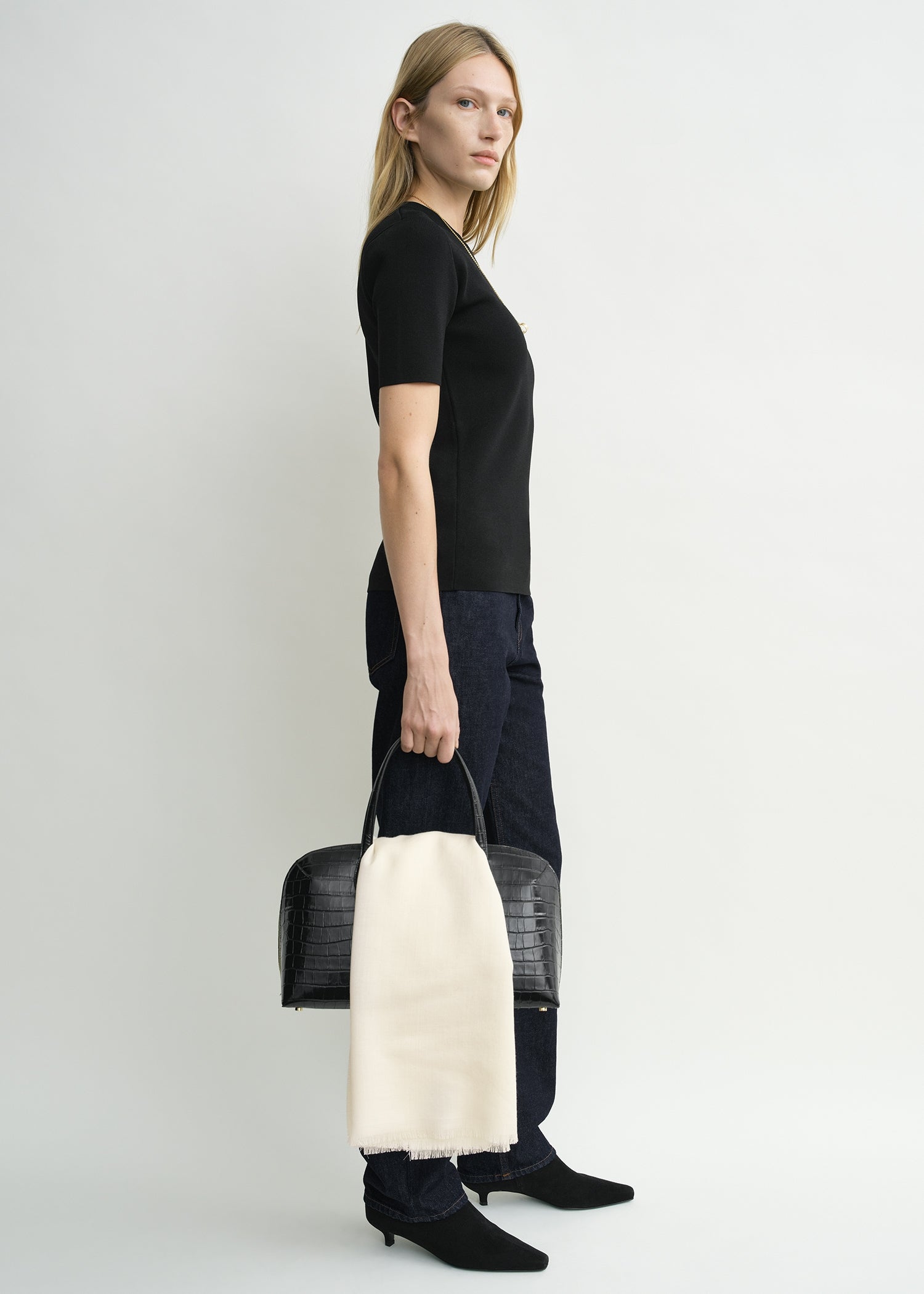 Compact knit tee black