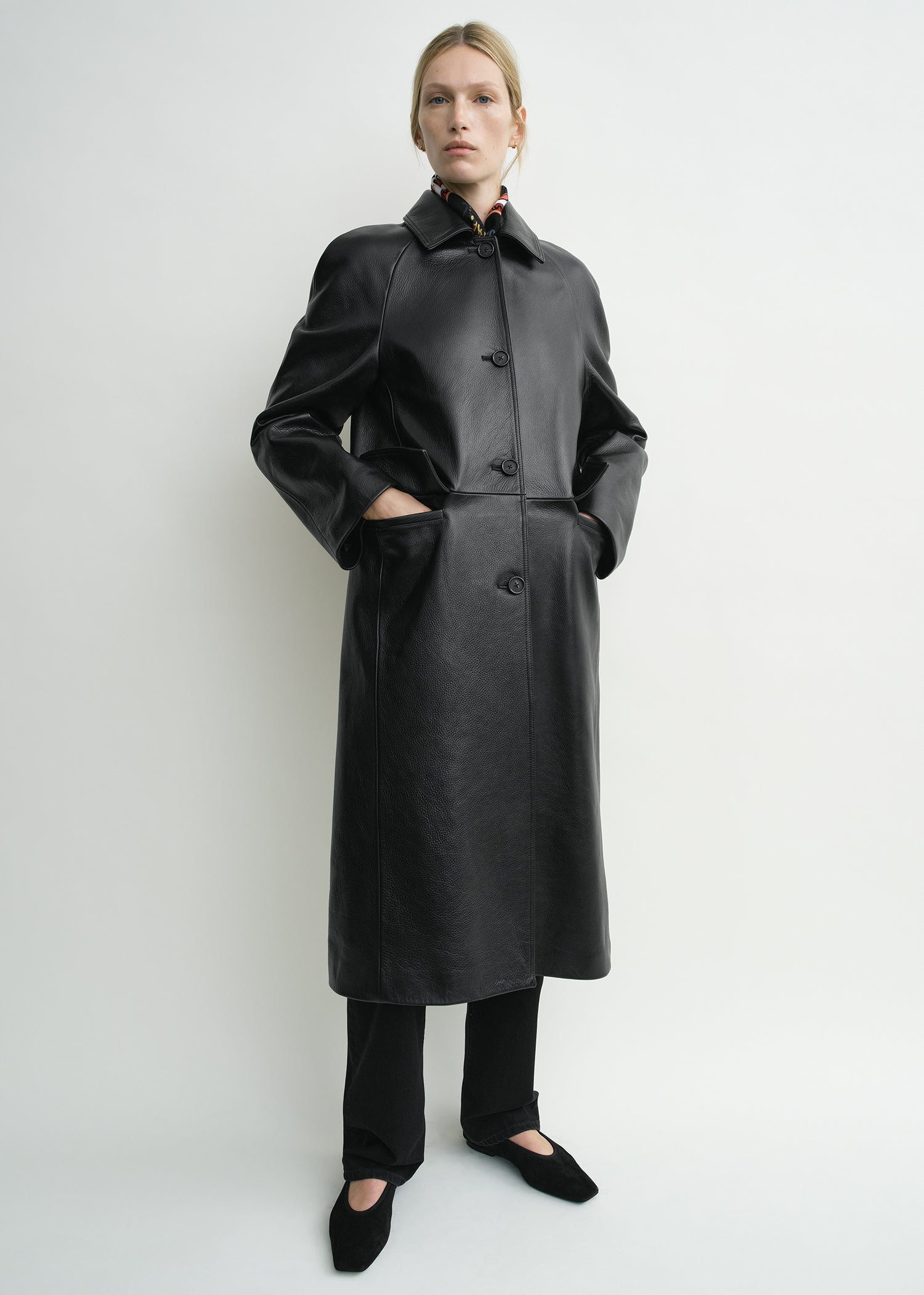 Raglan leather coat black