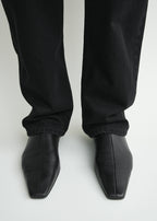 Zipped leather chelsea boots black