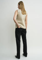 Scoop-neck leather top sand