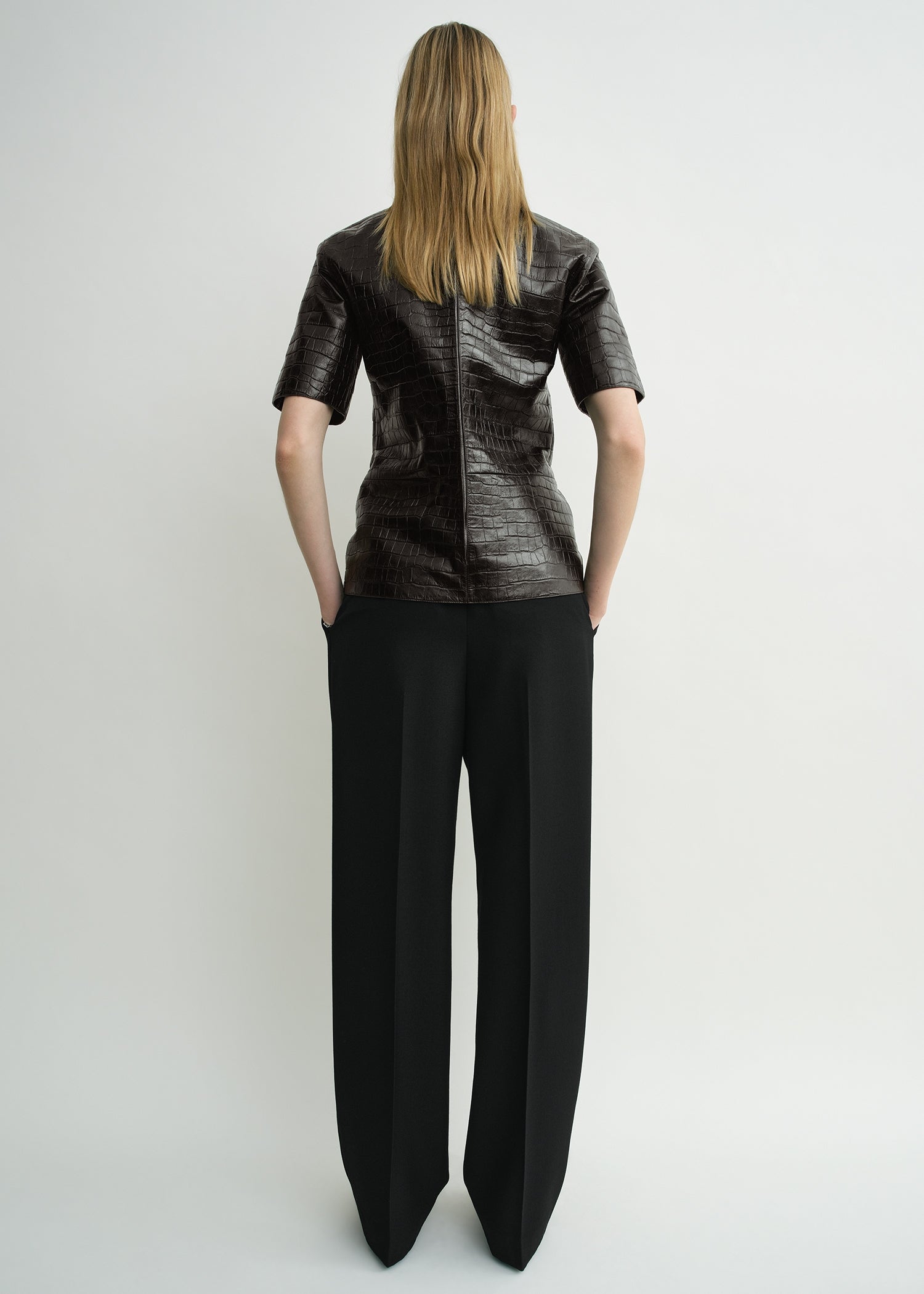 Croco-embossed tee dark brown