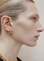 Petite signature hoops gold