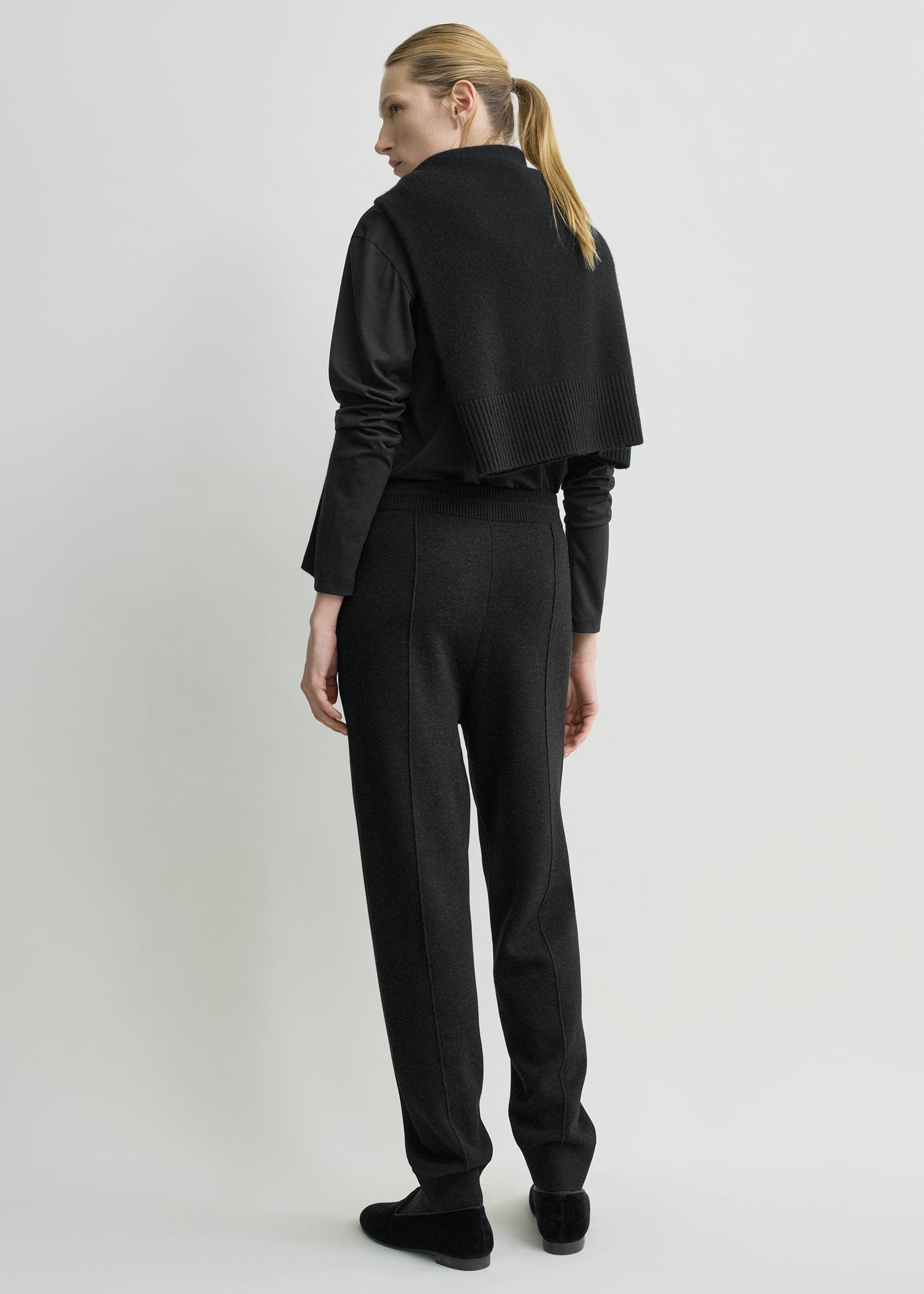 Pintucked sweatpants charcoal