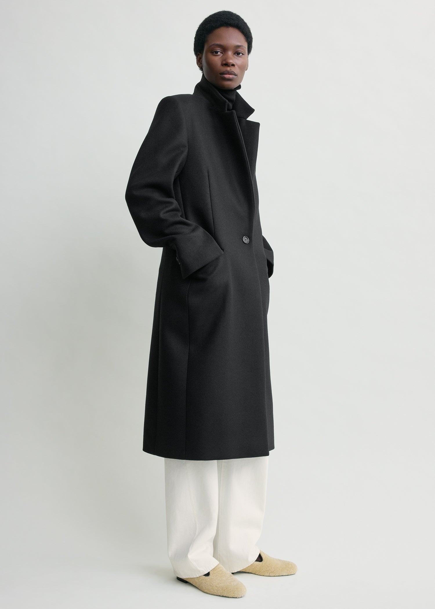 Classic winter coat black