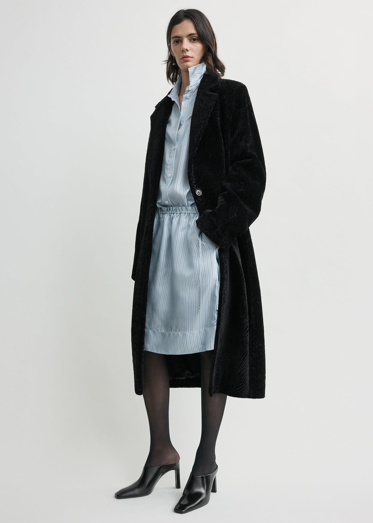 Classic shearling coat black