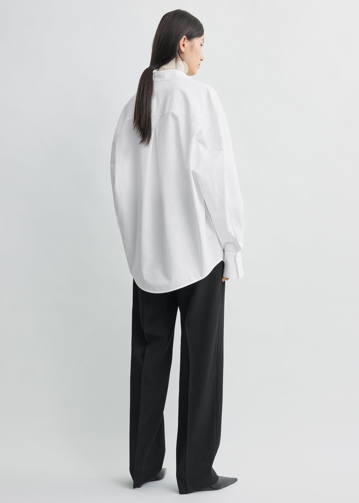 Oversized striped shirt white