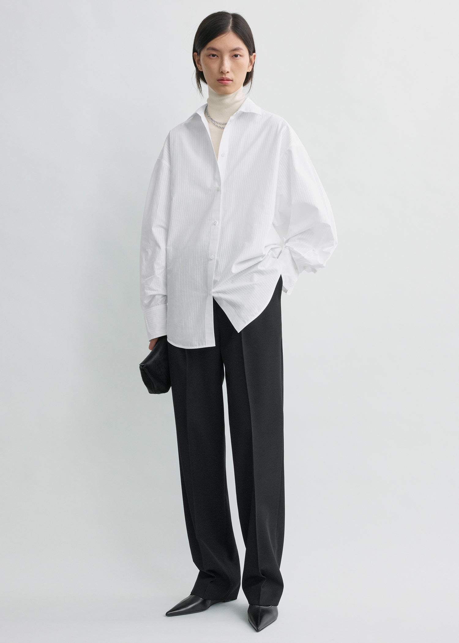 Oversized striped shirt white