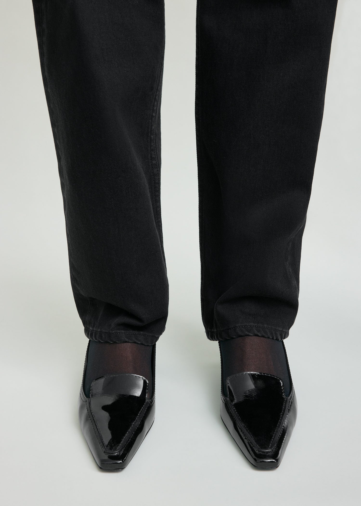 Patent loafer pumps black