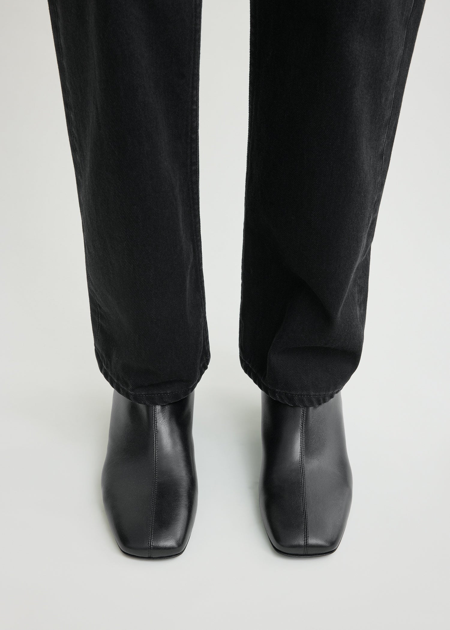 Day nappa ankle boots black