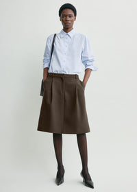 Tailored pleat skirt bark