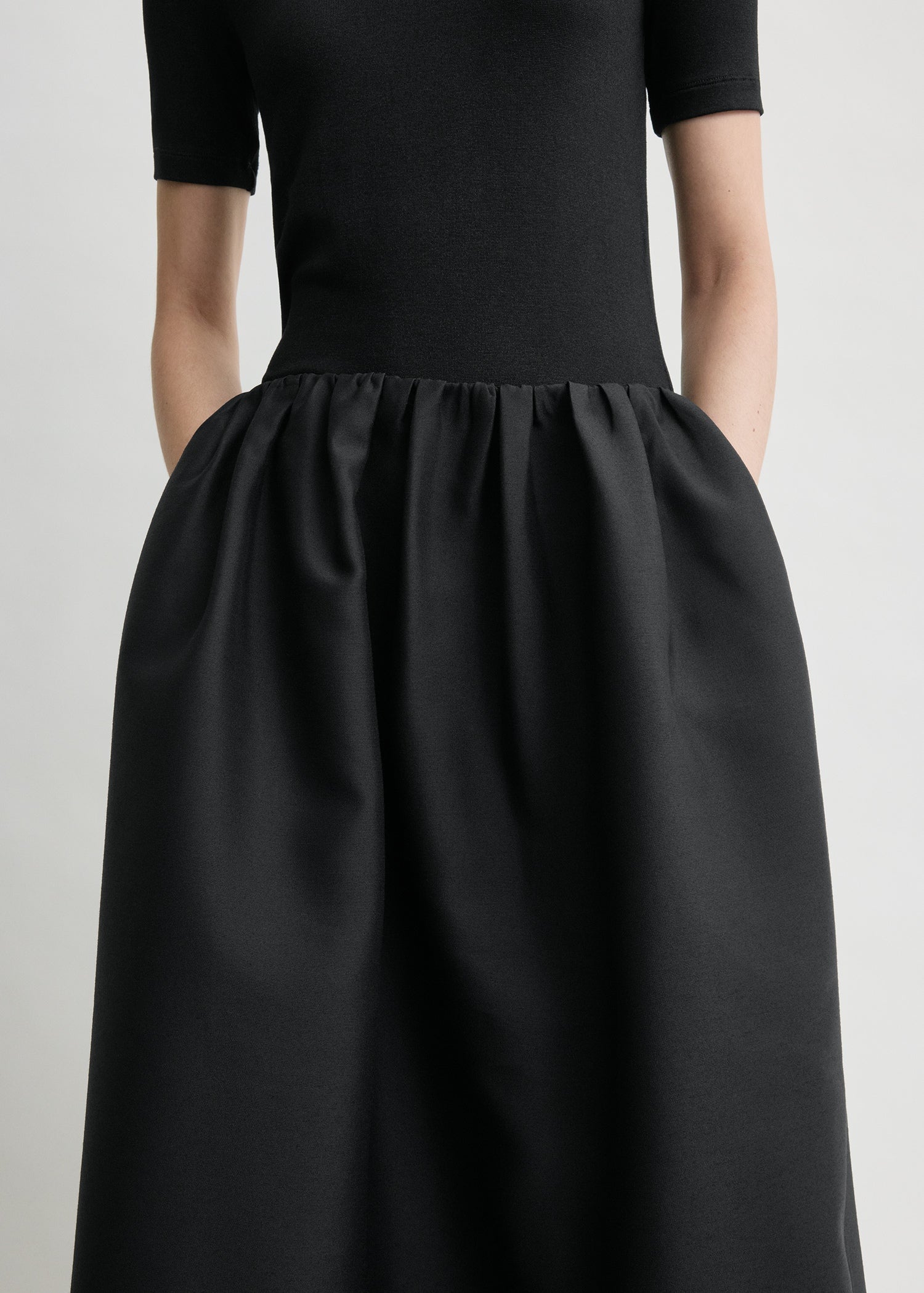 Gathered evening skirt black