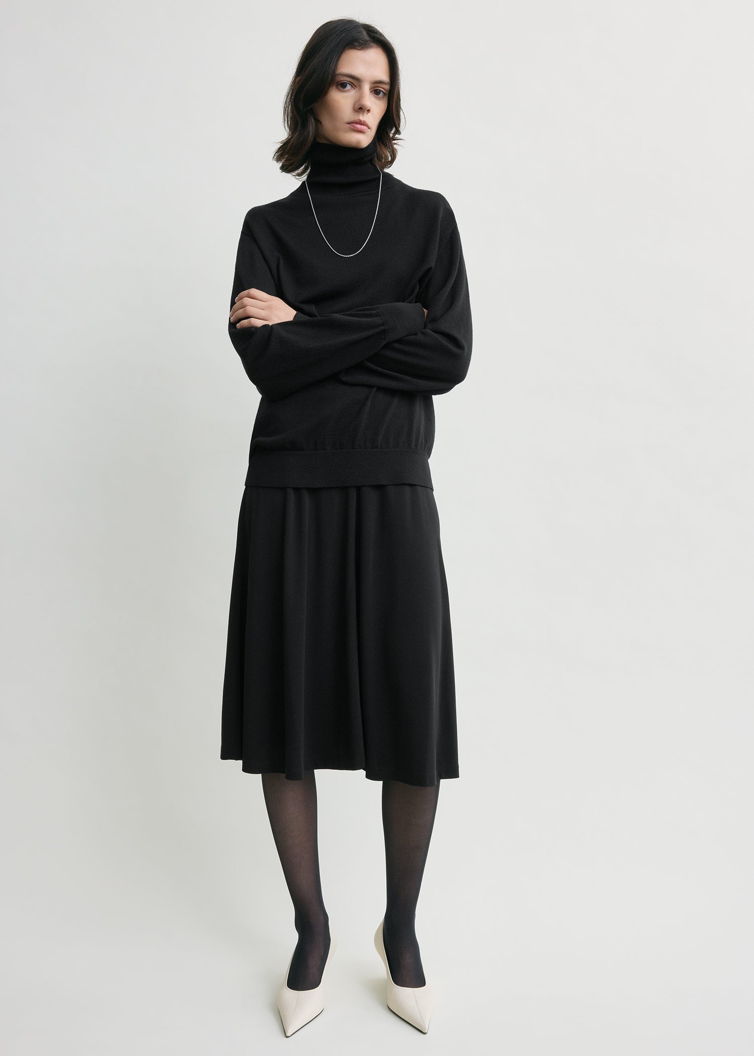 Short fluid jersey skirt black