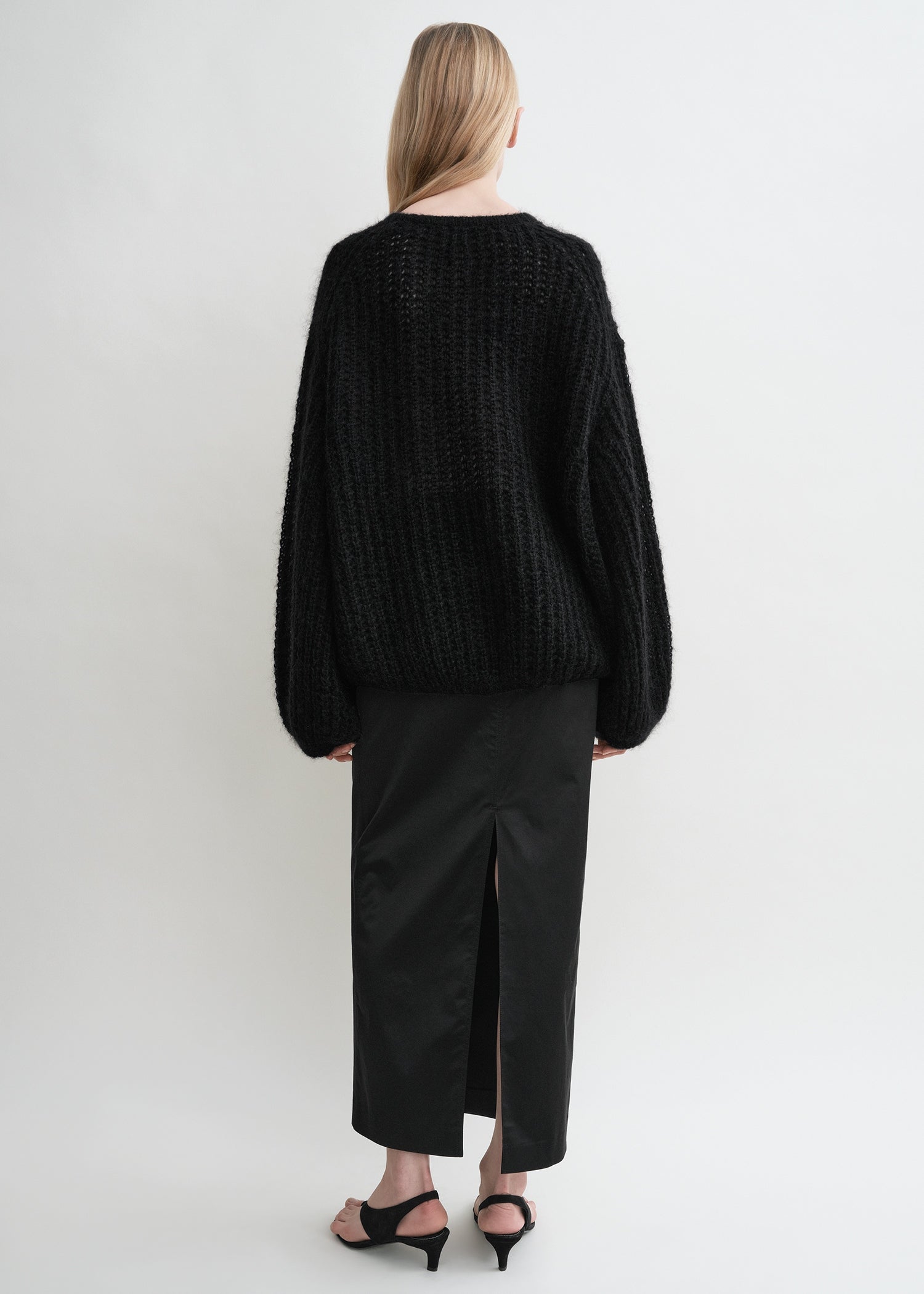 Puffed knit black