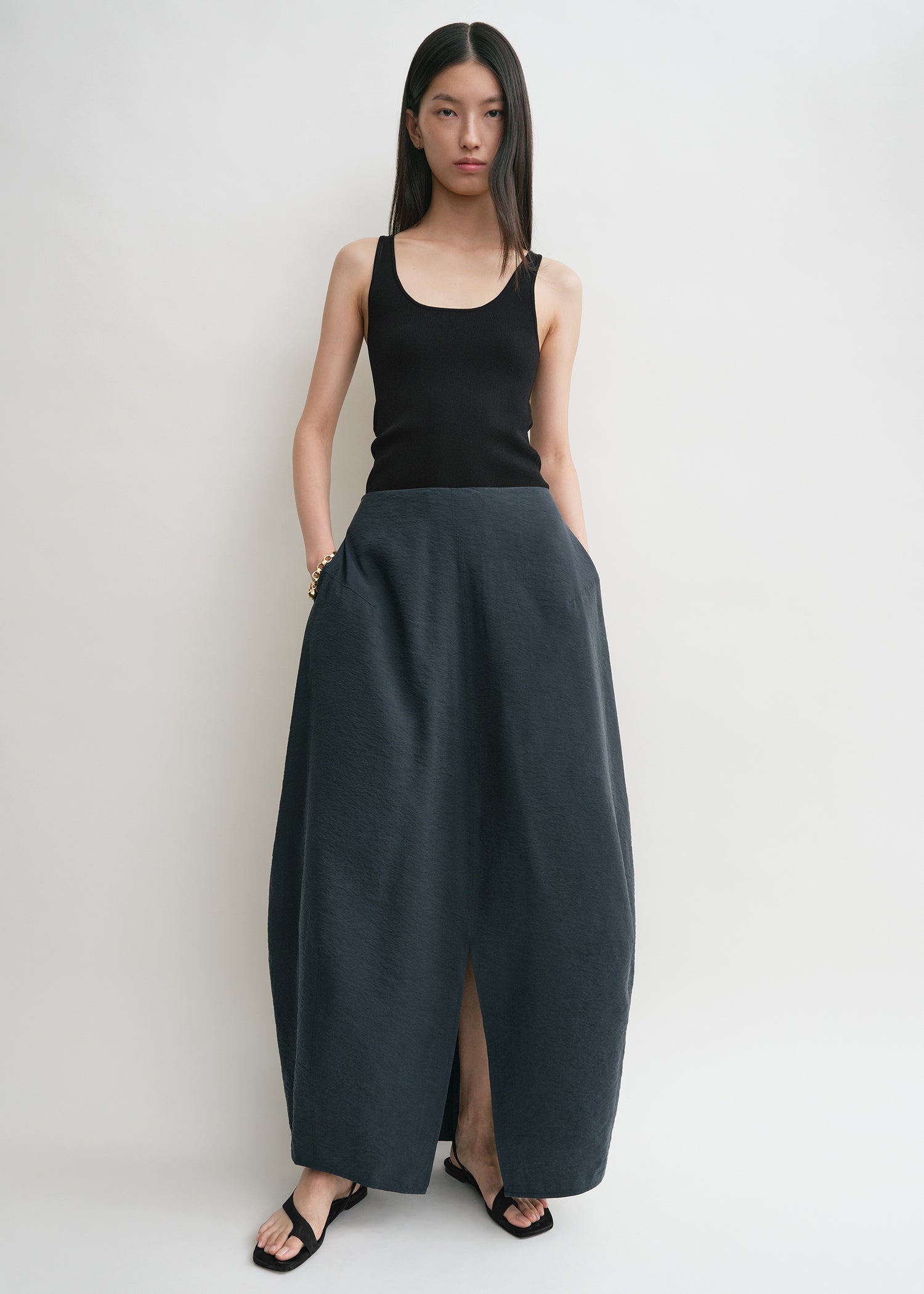 Parachute skirt nightfall