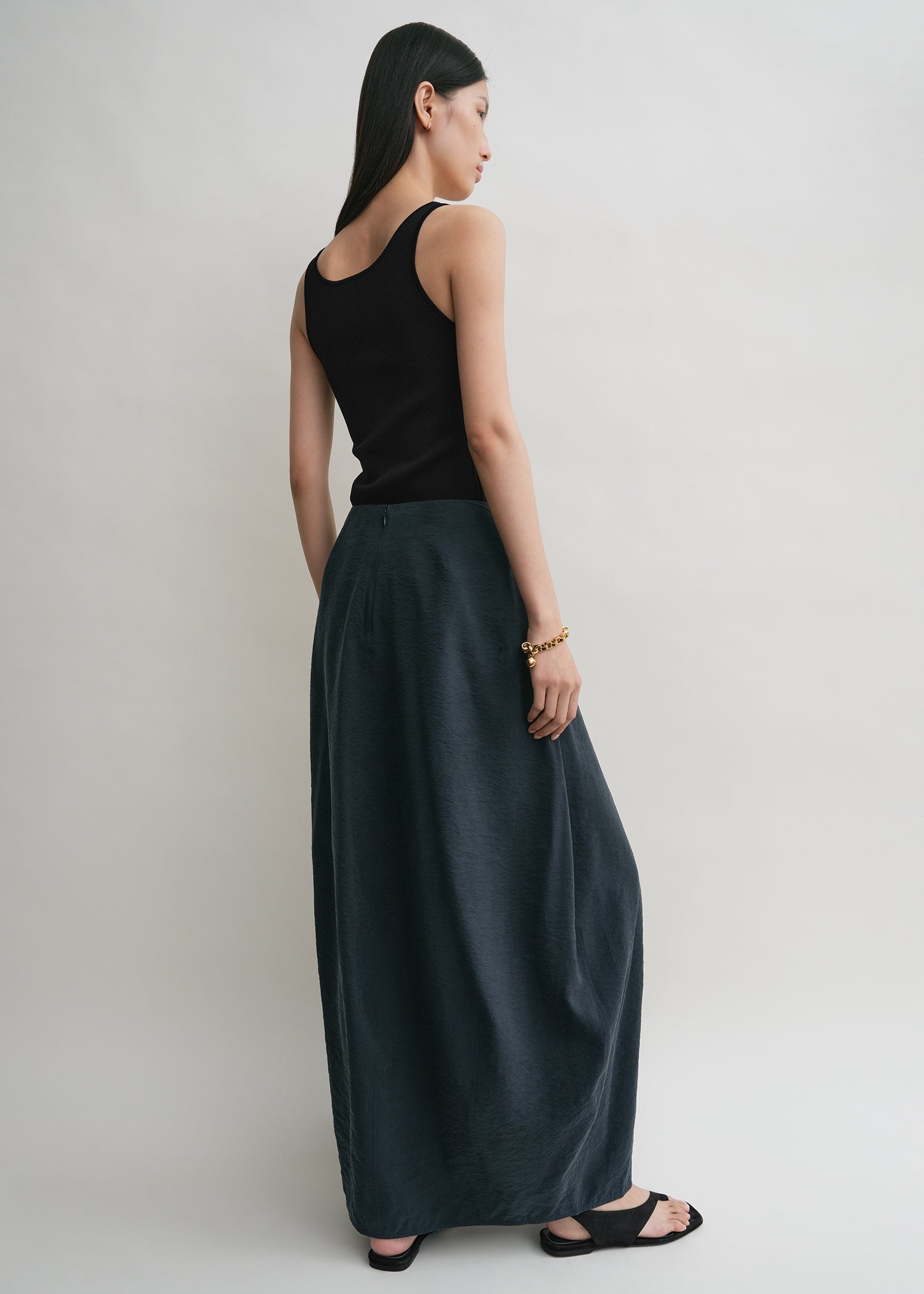 Parachute skirt nightfall