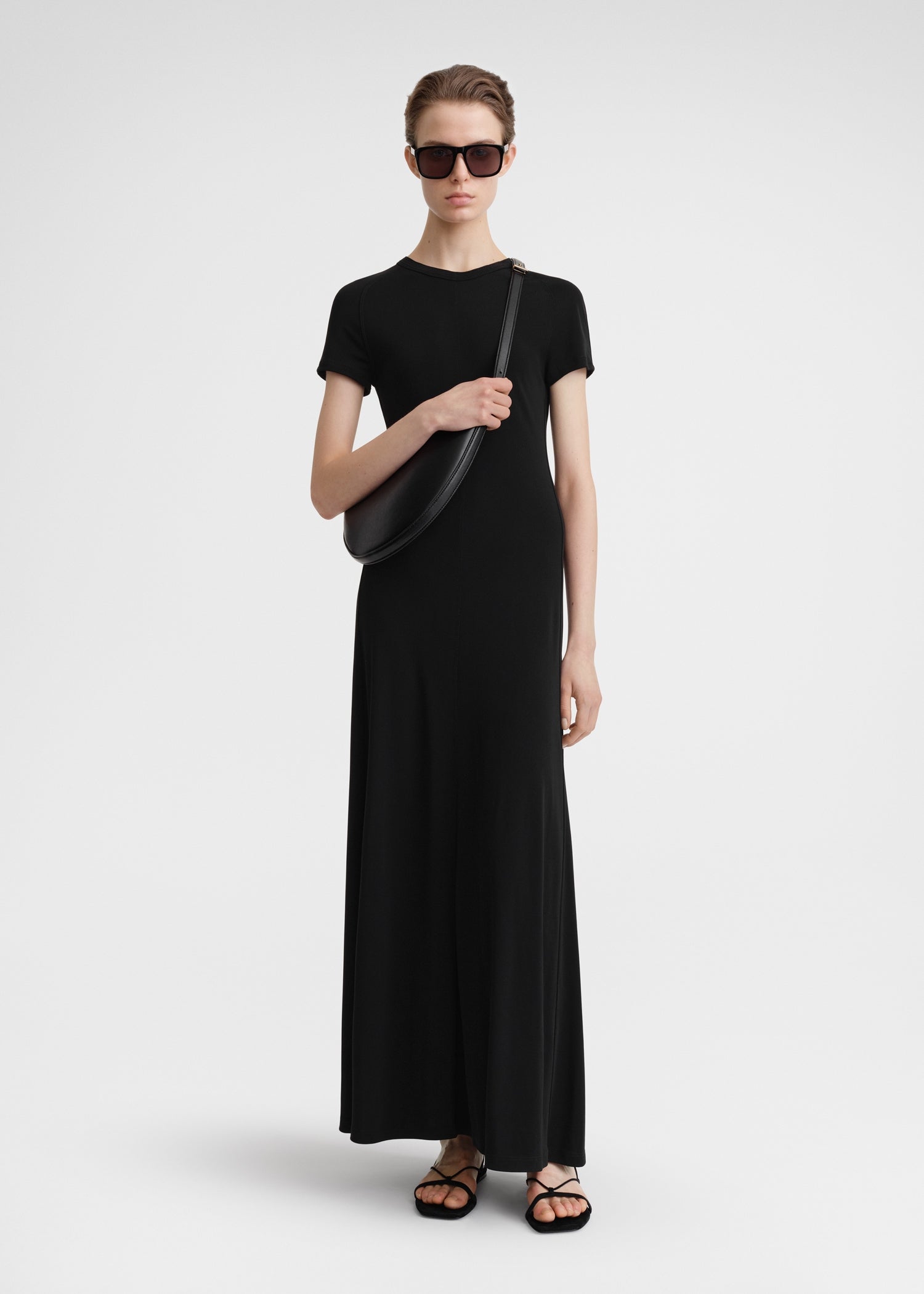 Fluid jersey dress black