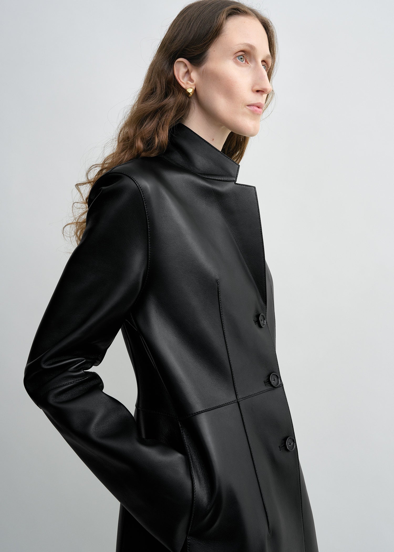 Slim leather coat black