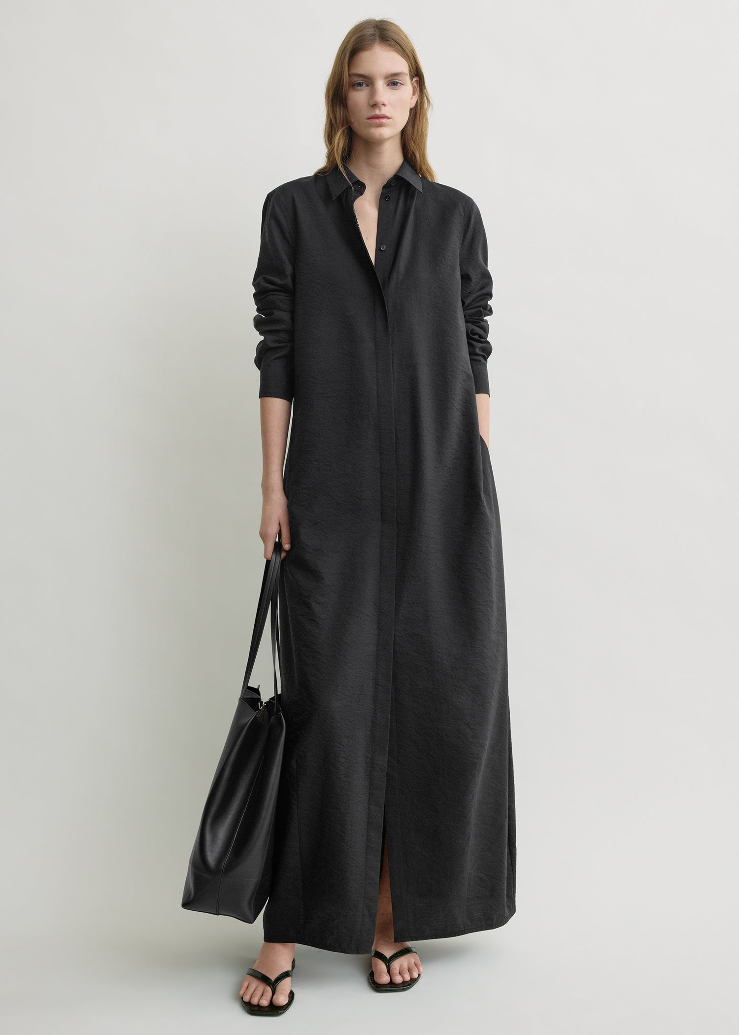 Parachute shirtdress black