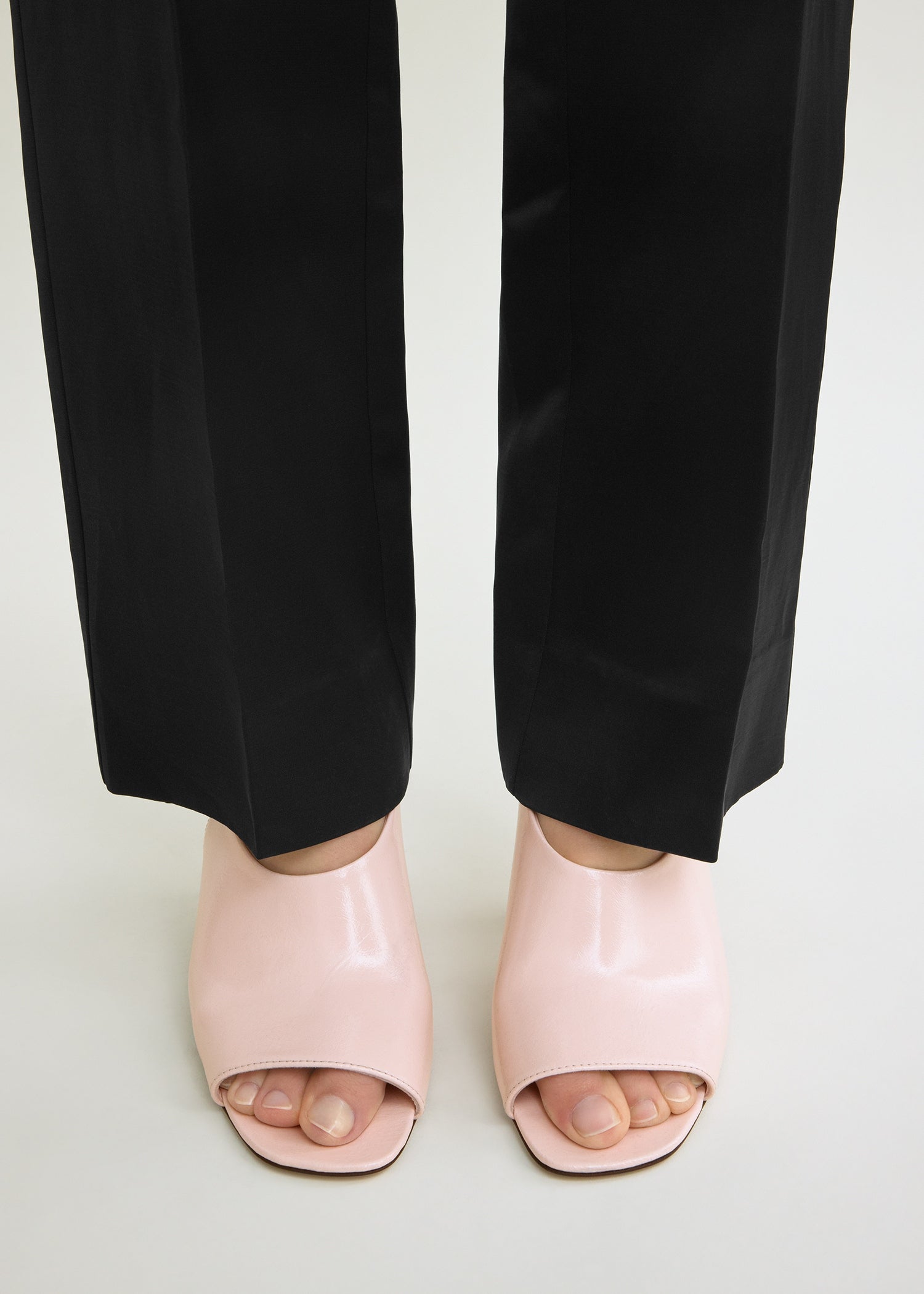 Contour naplack slingbacks flamingo