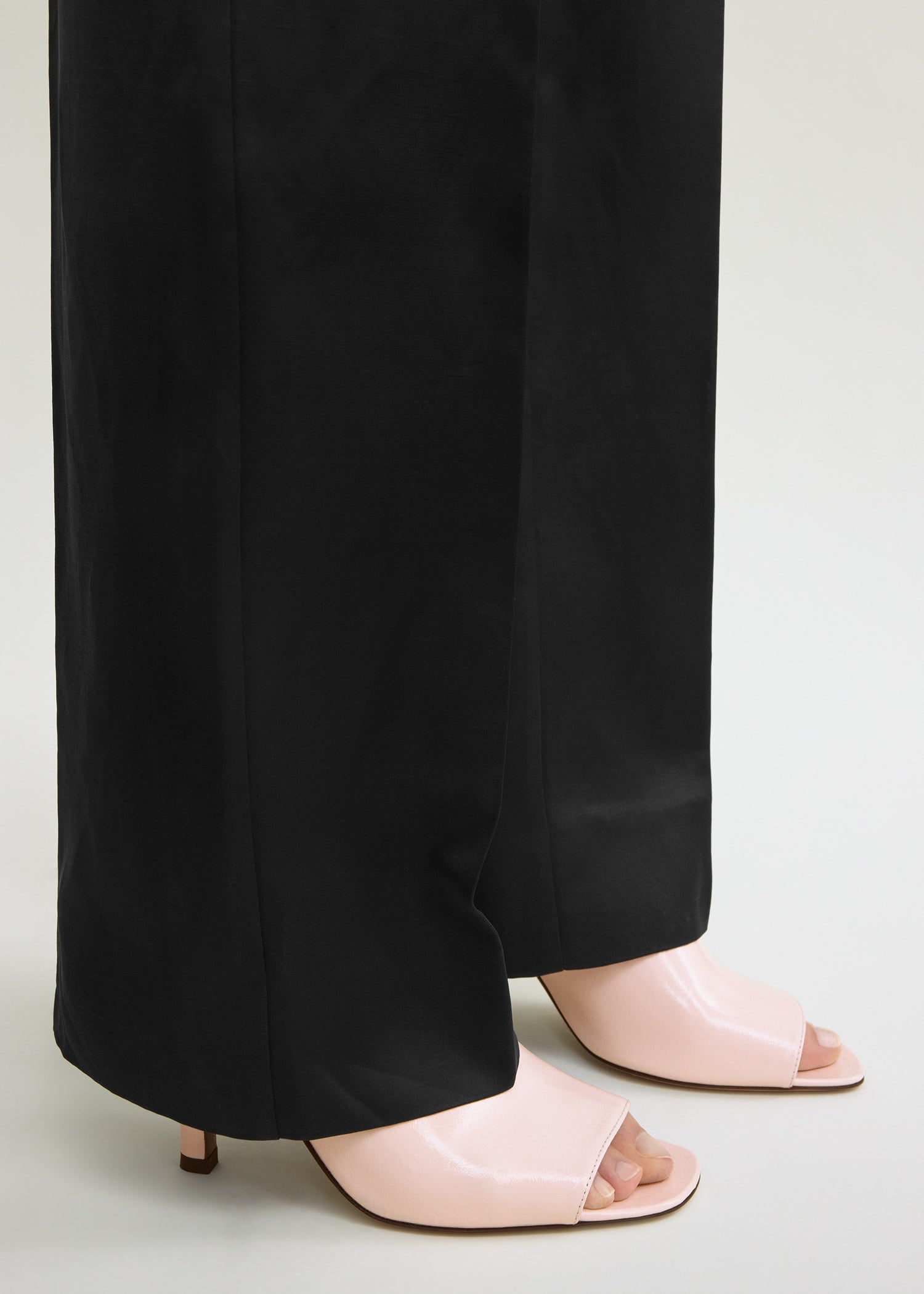 Contour naplack slingbacks flamingo