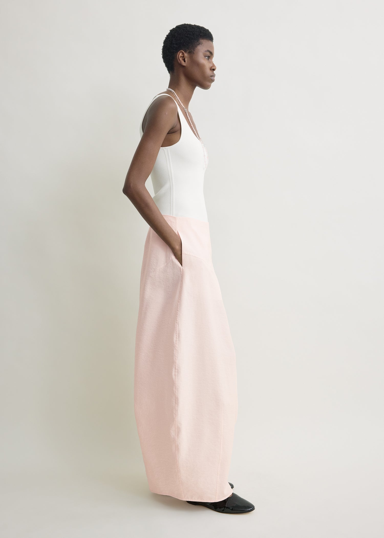 Parachute skirt bloom