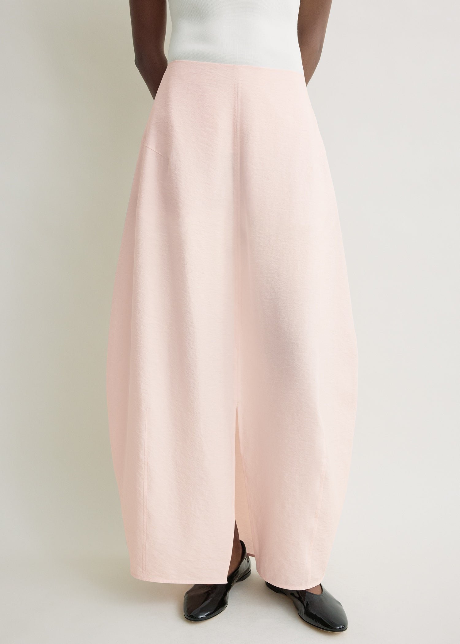 Parachute skirt bloom