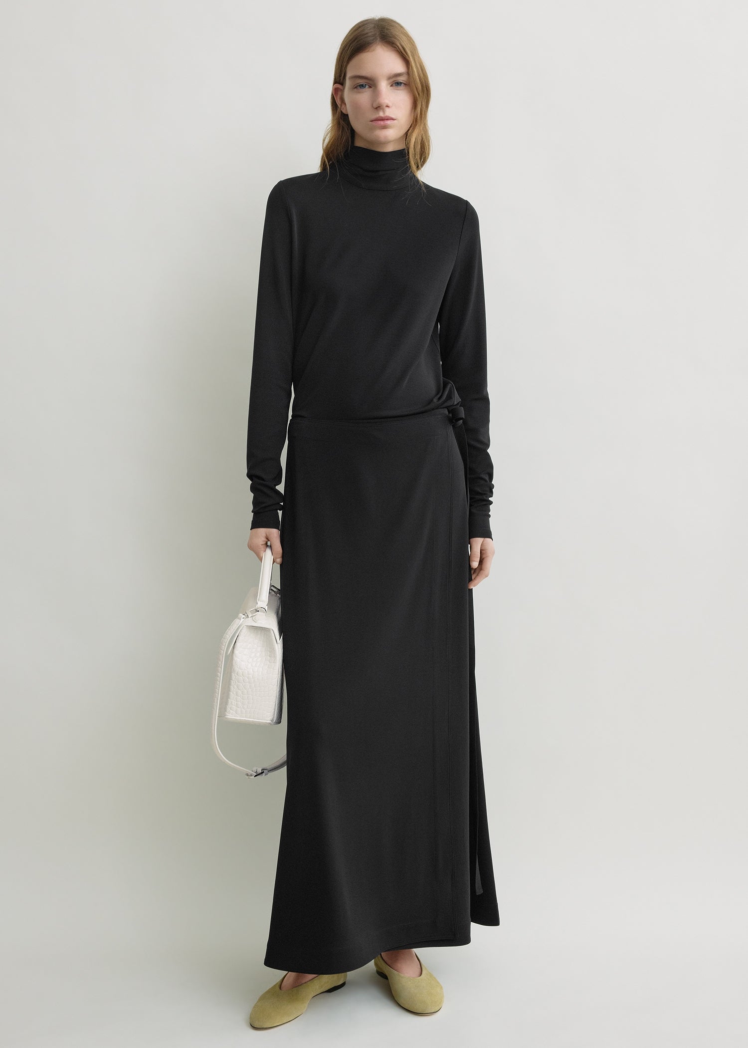 Fluid jersey skirt black