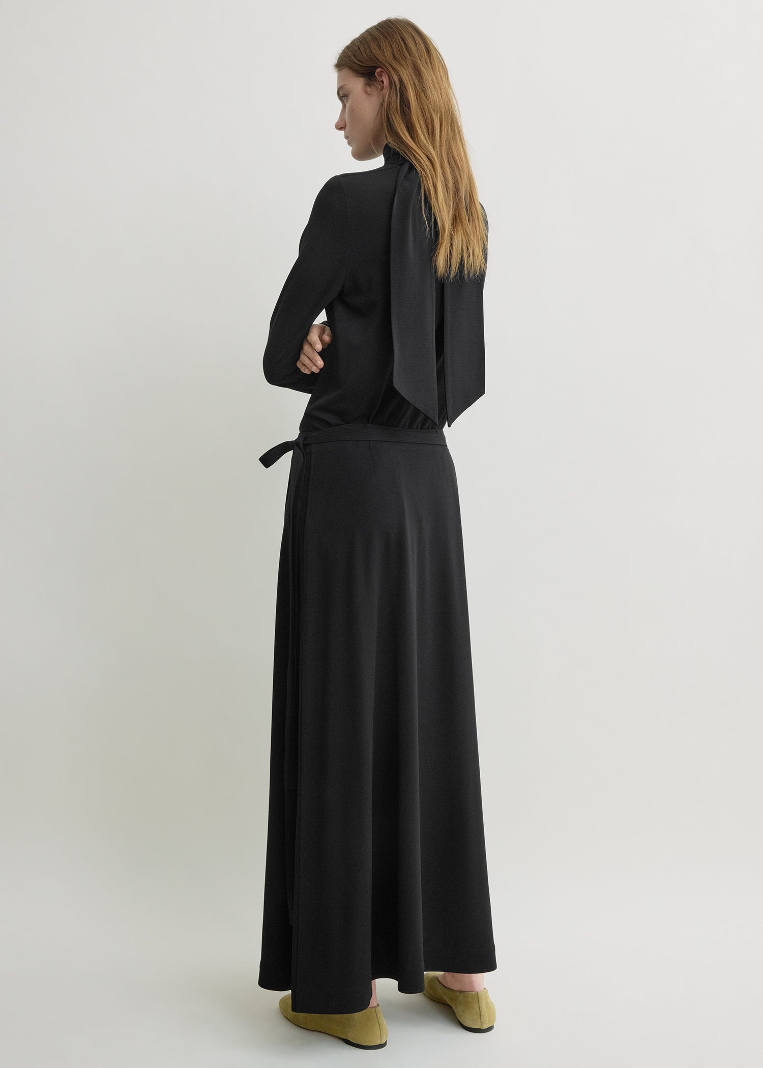 Fluid jersey skirt black