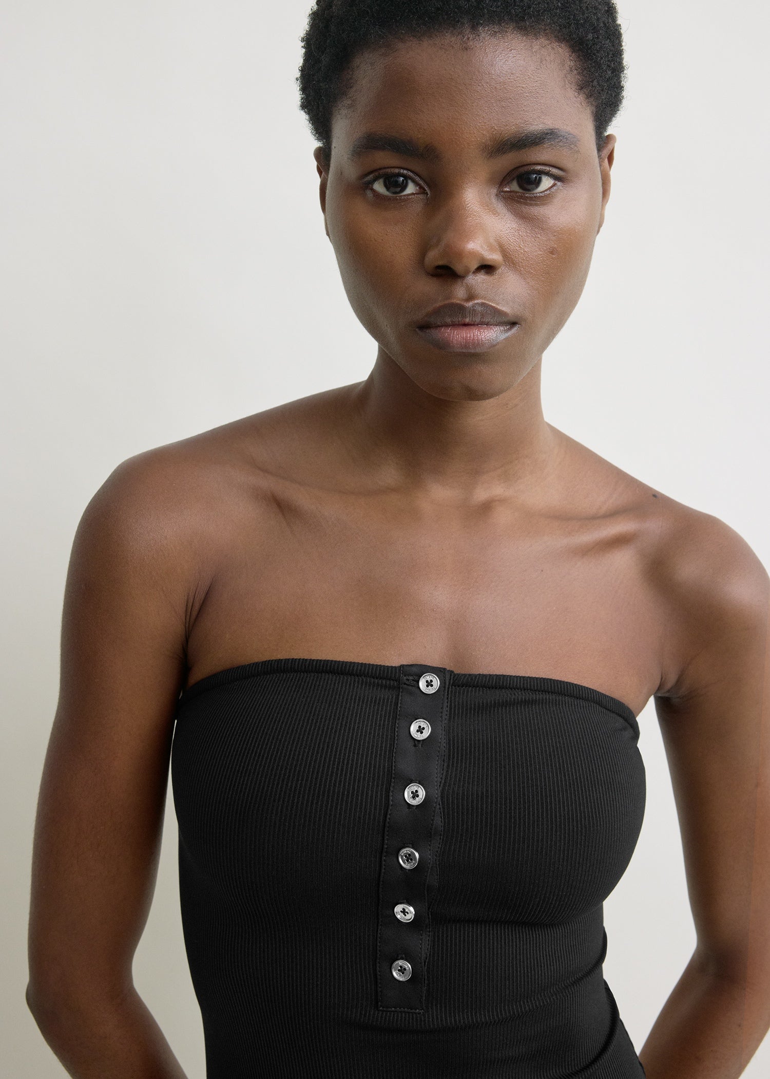 Ribbed strapless swimsuit black