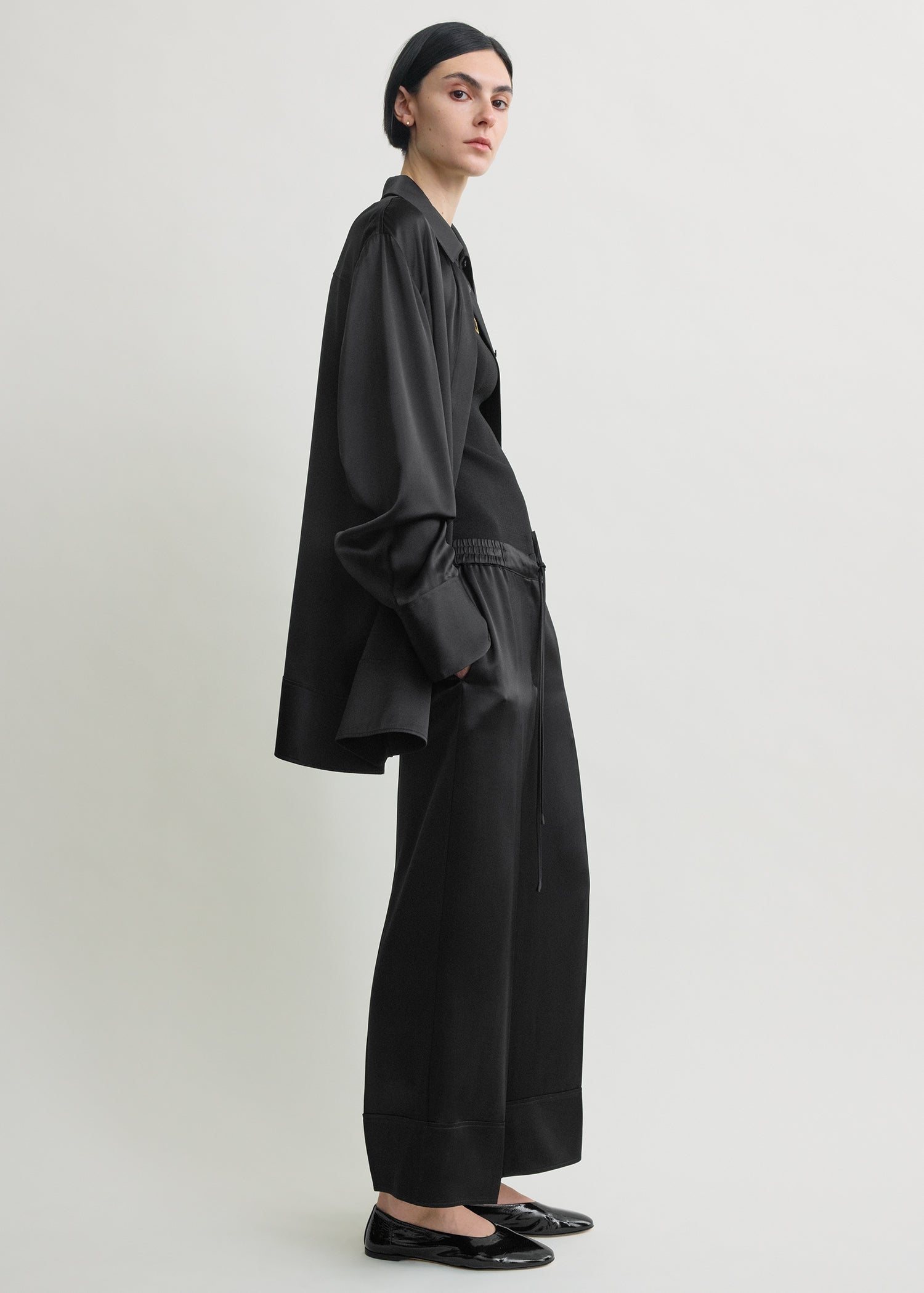 Satin drawstring trousers black