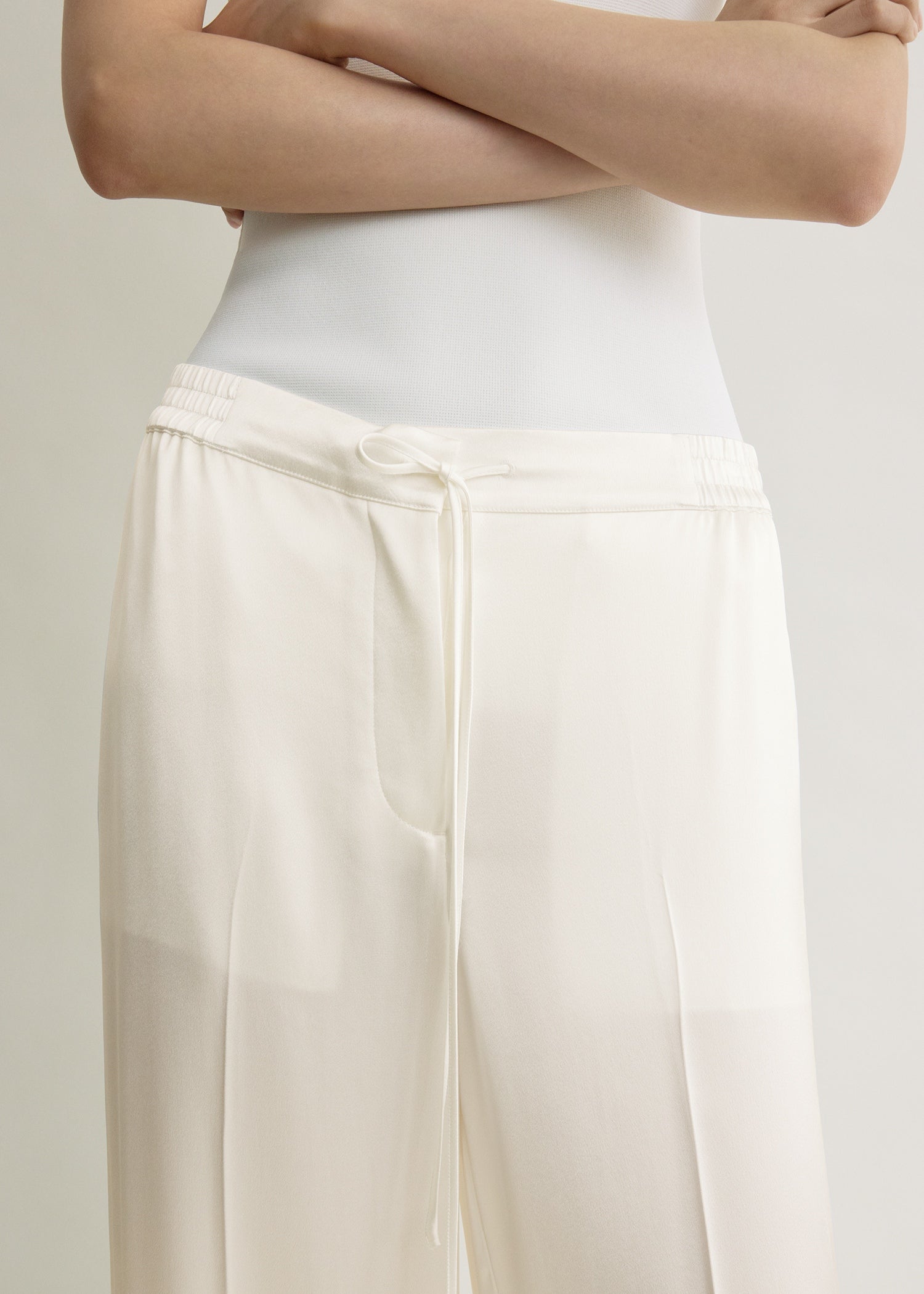 Satin drawstring trousers white