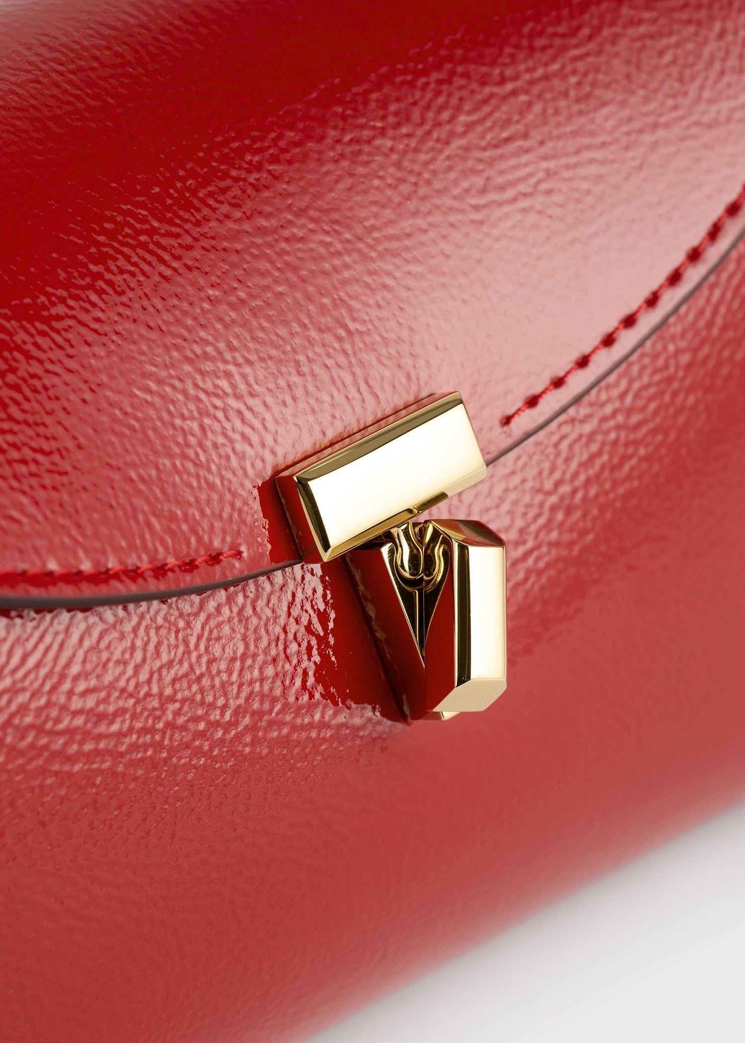 Mini T-lock naplack clutch red