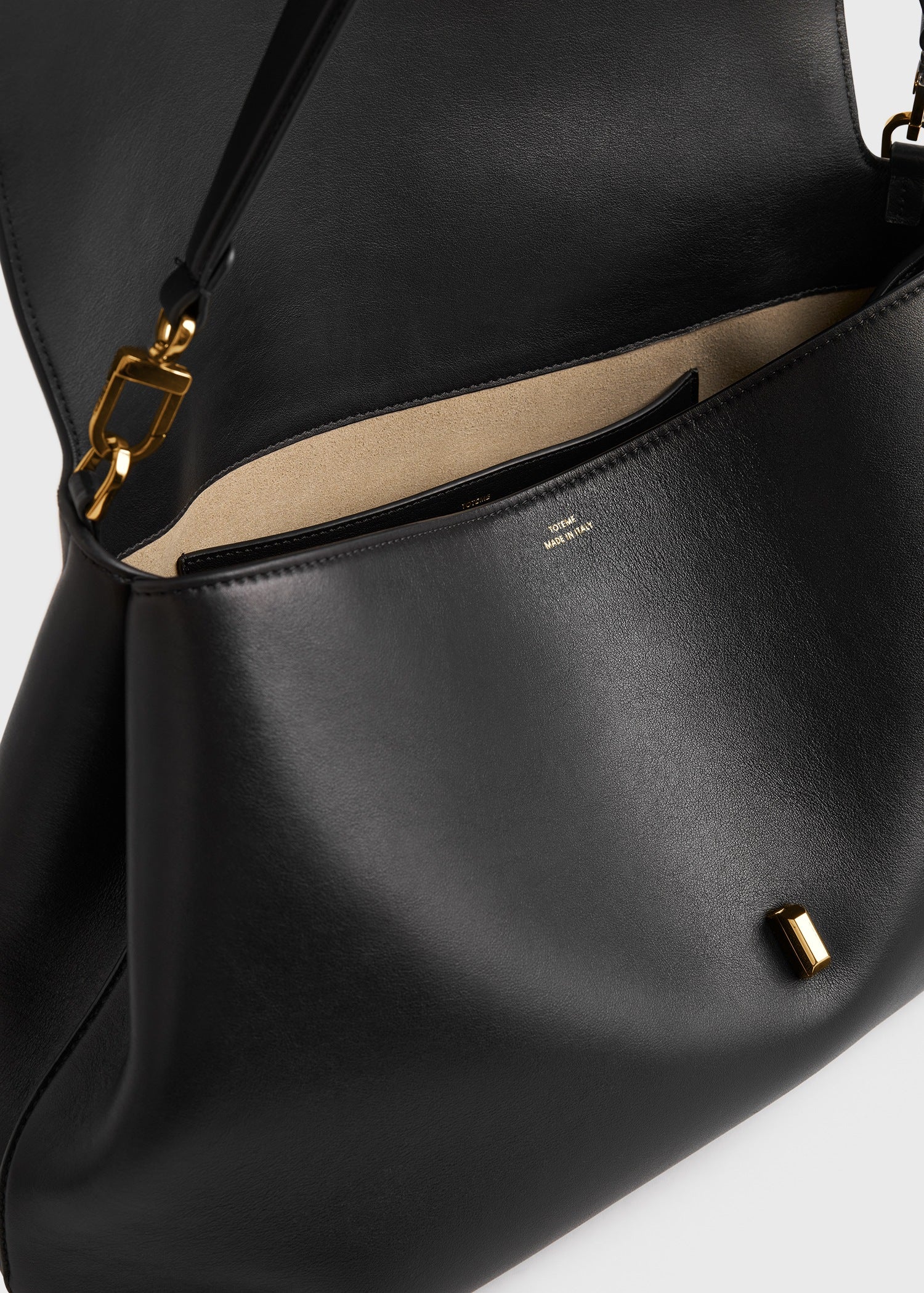 T-lock leather satchel black