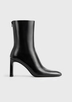 Bar glossy leather boots black