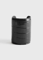 Long croco-embossed cuff black