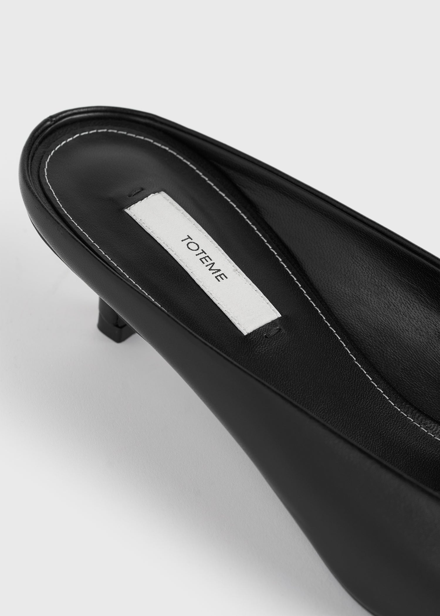 Square leather kitten mules black