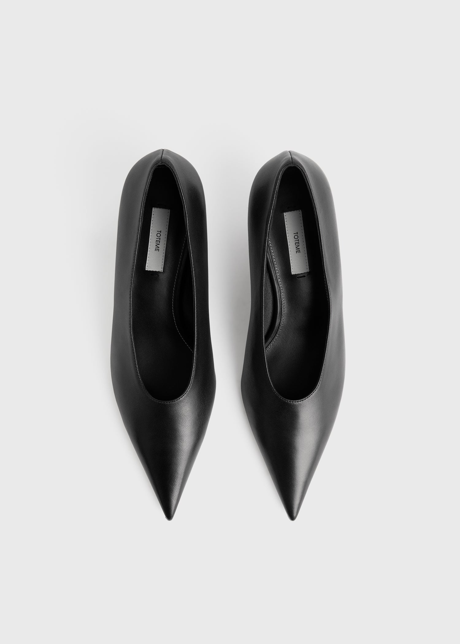 Sharp nappa kitten pumps black