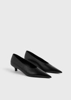 Sharp nappa kitten pumps black