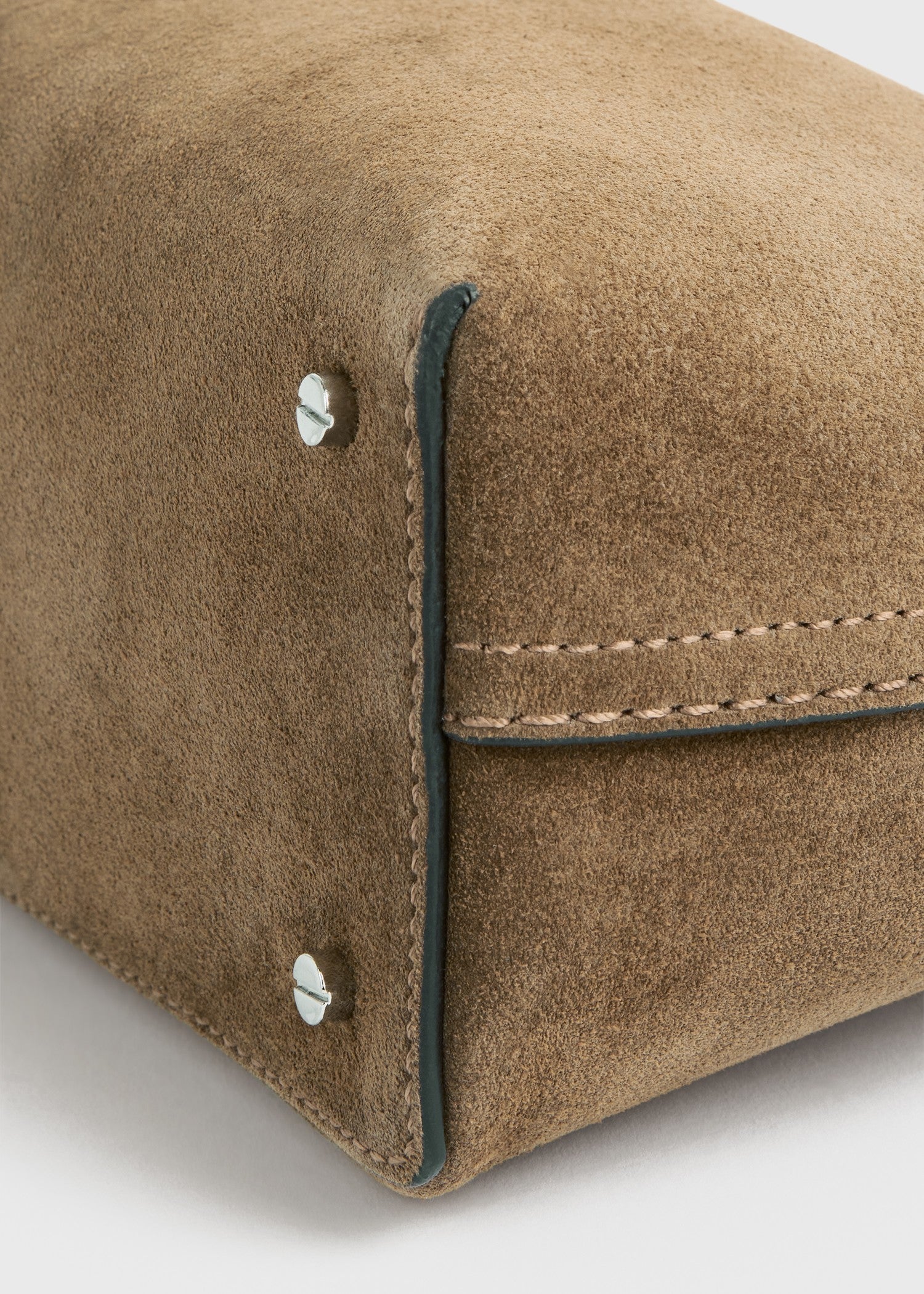 T-lock suede clutch tobacco