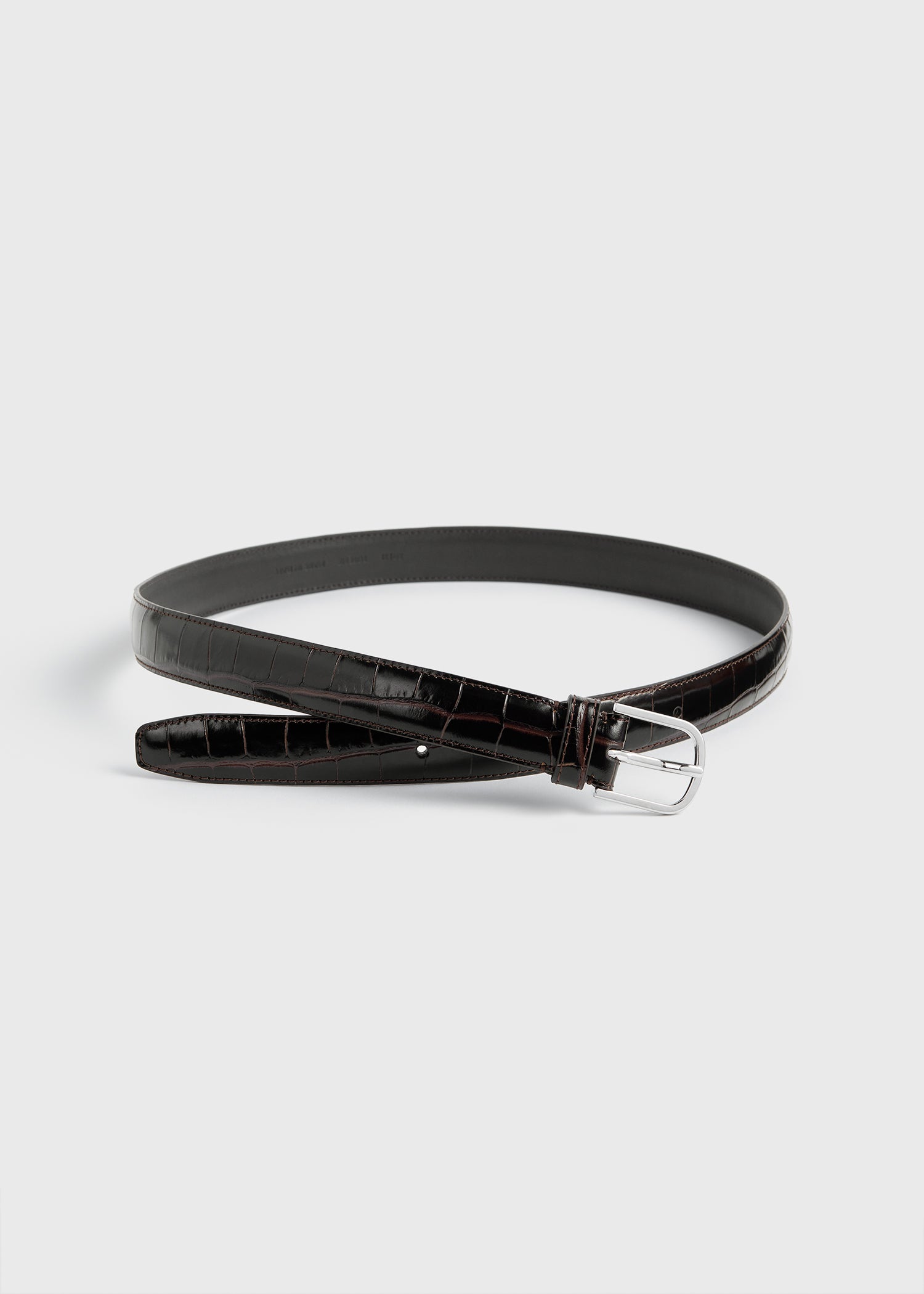 Slim croco-embossed belt chocolate